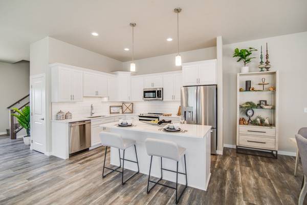 2 bedroom, Quartz Countertops, Lawn Care & Snow Removal 1