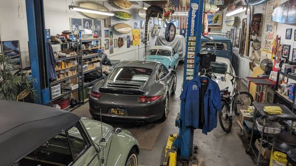 Vintage car storage 1