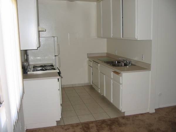 $1,795 / 1br - -y superior. 1 dormitorio. Reformado. Edificio nuevo. Ama dónde vives. Lankershim (North Hollywood)63876484580867123