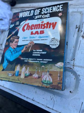 1950s Skil-Craft world of science kit, complete - $75 (Bellingham)63435862163201124