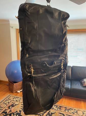 Genuine Leather Bi-Fold Garment Bag Travel Luggage Black 1