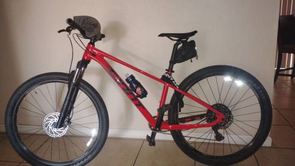 trek bicycle x-madrid Madone SL 5 Gen 8 and neighborhood cruiser all electric bike kit Condition:Premium（95-99% New) BERGAMONT E-REVOX EDITION
