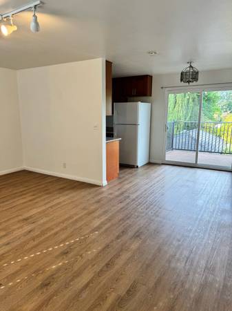 $3,850 / 2br - 1000ft2 - 2bd/1bath in Menlo Park (Menlo Park)63847023246851122
