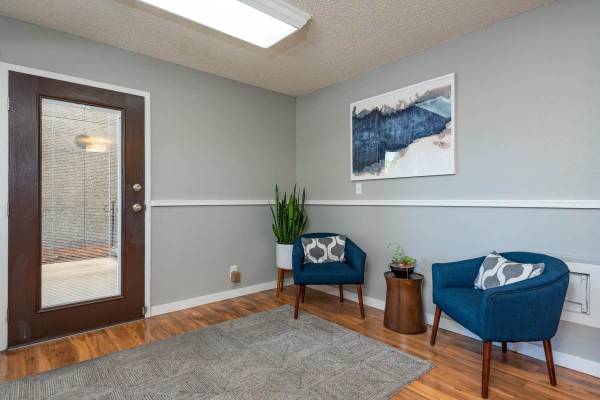 $1,276 / 1br - 672ft2 - Stop by today and check out our lovely 672 sq ft, 1 bed / 1 bath! (Portland)63672529803777124