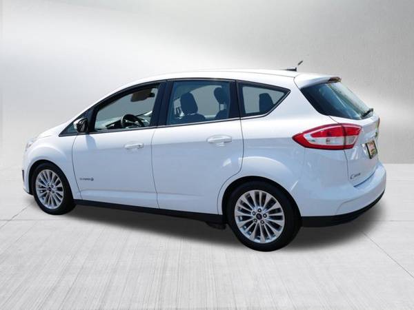 2018 Ford C-Max Híbrido SE - $14,995 (Hopkins, MN)63480690776193122