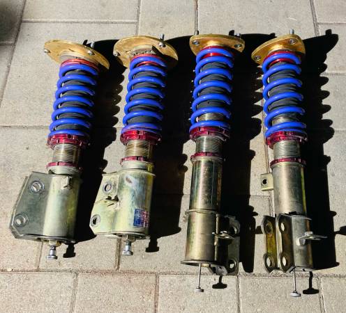 Toyota MR2 Spyder JIC Magic coilovers 1