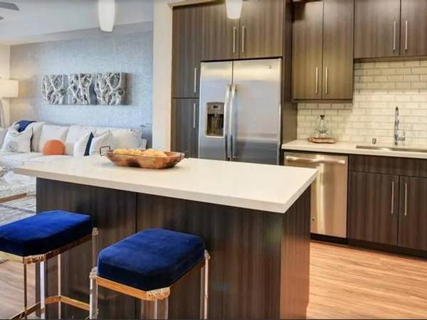 $5,027 / 3br - 1287ft2 - Patio/Balcony, EV Charging Stations, Energy-Efficient Windows (San Diego)63663752702339120