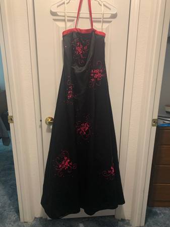 Lon blck dress with hot pink stitching 1