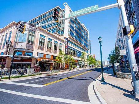 $998 Windowed Office Overlooking Grandpark Ave63611884248833123