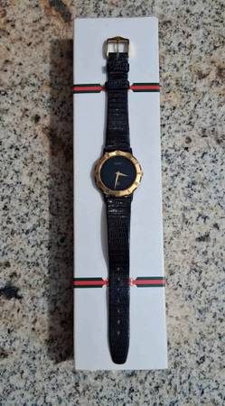 Vintage 3200 Gucci Watch with 17 Hirsch Lizard Leather Band - $225 (okc)63471294772737121