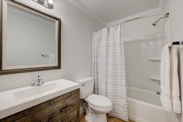 $1,119 / 2br - 984ft2 - Situated in Evansville!, 2/bd 2/ba, Emergency Maintenance (600 Normandy Dr, Evansville, IN)63953483926658122