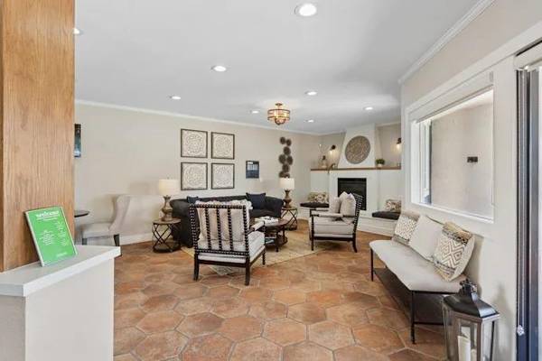 $2,675 / 2br - 835ft2 - Exclusive 2 BR/1 BA Apartments, Ample Storage, Brookvale Neighborh (fremont / union city / newark)63797062671747121