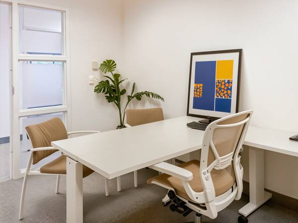 $698 Move In Ready Office Space! (Grand Rapids)64180502171777120