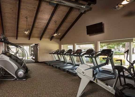 $2,655 / 1hab - 675ft2 - 🌞 Relajación junto a la piscina con estilo de resort esperando en Cherrywood (san jose sur)63813613050241124