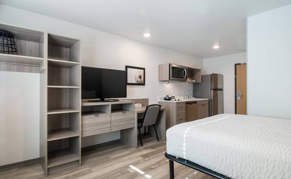 $1,904 / 1br - ¡Date prisa! Solo quedan 5 unidades - Sin depósito, sin contrato (200 NE 104th Ave, Vancouver, WA)63831465947779122