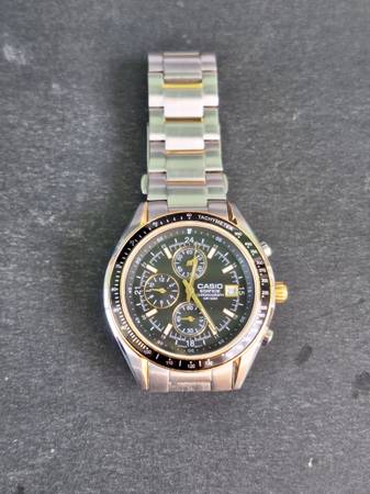 CASIO EDIFICE WATCH 1