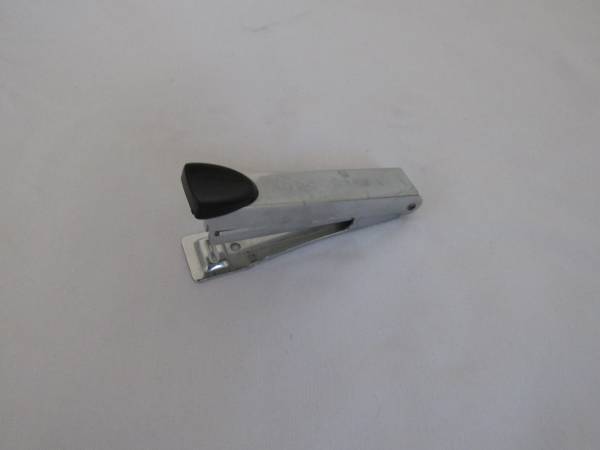 Office Small Stapler 1