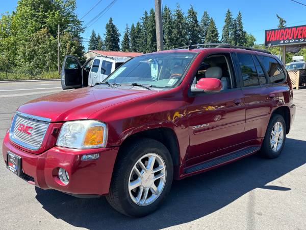 2007 GMC Envoy Denali // 4WD // V8 5.3L - $3.500 (Vancouver)63487408745345123