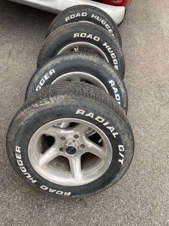 15” polished aluminum wheels 5x4.75 w/ tires 1