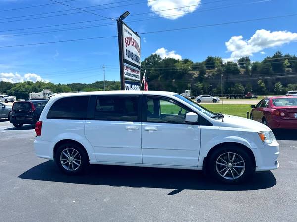 2017 DODGE GRAND CARAVAN SE - $6,900 (Sevierville)63625083147907122