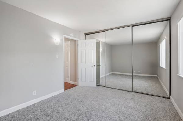 $2,163 / 1br - 580ft2 - Walnut Creek CA, 1 BD, Wood Inspired Flooring (walnut creek)64030486160003120