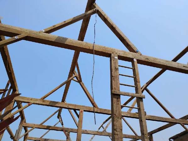Rough Sawn Barn Frame 36x60 1