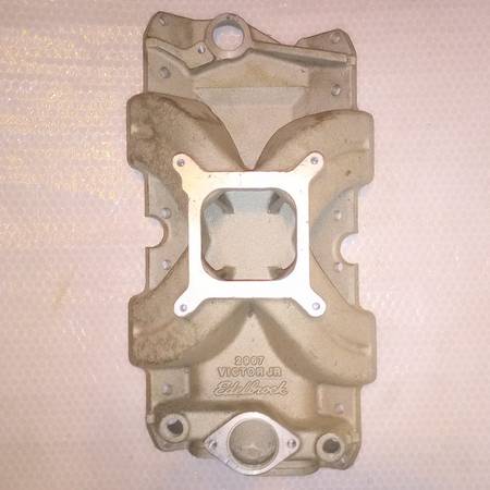 Chevy S.B. performance intake manifold 1