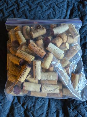 wine corks 1