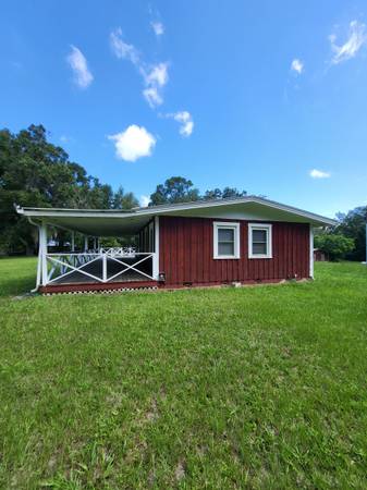 $1,850 / 3br - 1262ft2 - Country Ranch House in town! (Alachua)63823035759873123