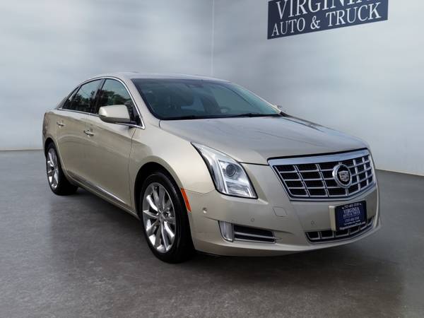 Cadillac XTS 2014 - ¡1 propietario! - $7,500 (Norfolk)63621667073665124