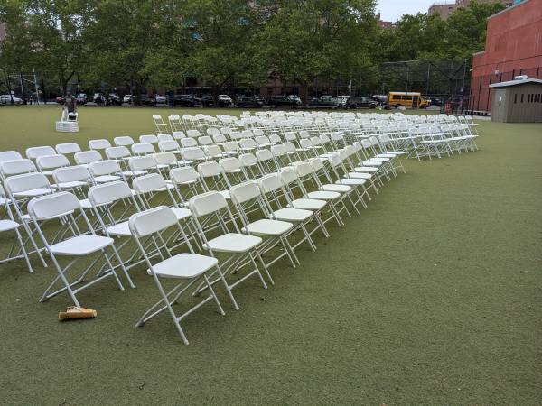 FOR RENT 20 chairs and 1 Table SPECIAL 1