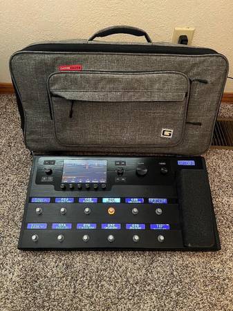 Line 6 Helix Floor Multi-Effects Processor 1