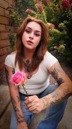 Female Vocalist Goth/Shoegaze/Metal (Indio)63658085042947120