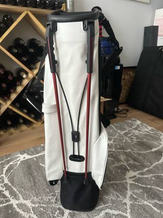 G/fore sunday II carry/stand golf bag  tag shows $350 - $230 (San Ramon)63471478659073122