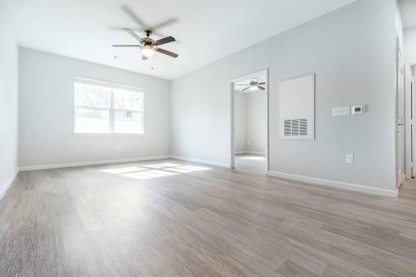 $790 / 1br - 741ft2 - Resident Activities, High-speed Internet Access, Disability Access (Henderson TX)64037560189569122