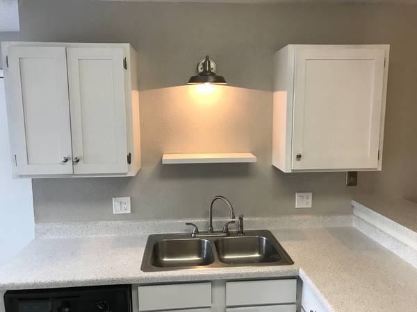 $1,575 / 2br - 1003ft2 - 2 Bedroom 1 Bath $1,575 1003ft2 (Asheville)64029376182914124
