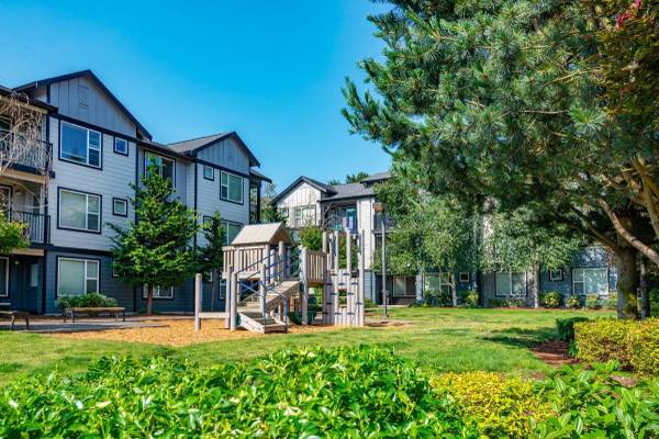 $1,989 / 2br - 861ft2 - Spacious, Open Floor Plans, New or Newly remodeled 1, 2 & 3 bedrooms (Puyallup)63688586748801121