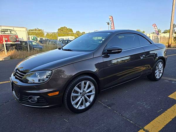 2012 Volkswagen Eos Komfort Hard Top Convertible 2D - $8991,00 (burlingame)63477537769219124