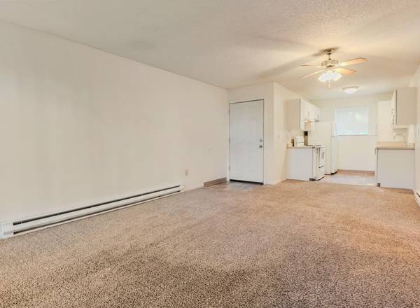 $1,050 Studio 1 Bath | TOUR NOW & SAVE - RENT TODAY + Scenic Parks Nearby (Portland)63845978865665122