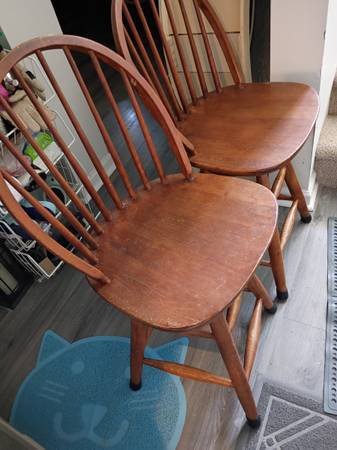 Bar stools 1