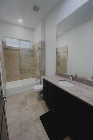 $900 / 4br - Room for Rent $900 monthly (Desert Hot Springs)63758658776705121