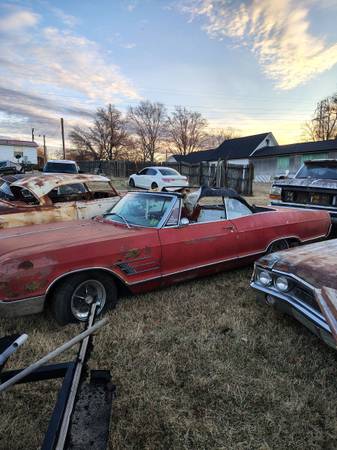 1965 Buick wildcat convertible with parts car 1