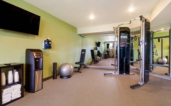 $1,428 / 1br - Alternativa a Apartamento: ¡Sin Depósito e Incluye Todo! (9801 Front Beach Road, Panama City Beach, FL)63813012993795121