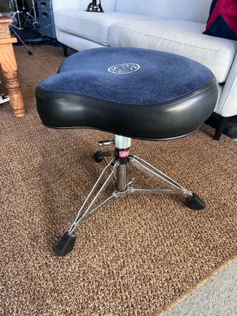 Roc-n-soc Saddle throne, boom cymbal stand and more 1
