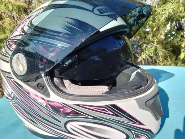 Blue tooth/ drop down visor/ large 1