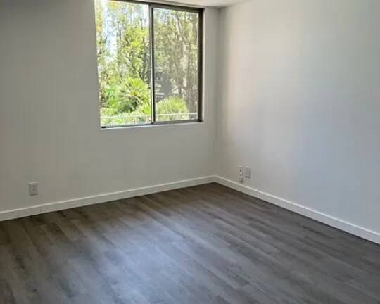 $1,000 / 1br - 750ft2 - Beautiful one bedroom available for a tour!!! (Hendersonville)64029204295299120