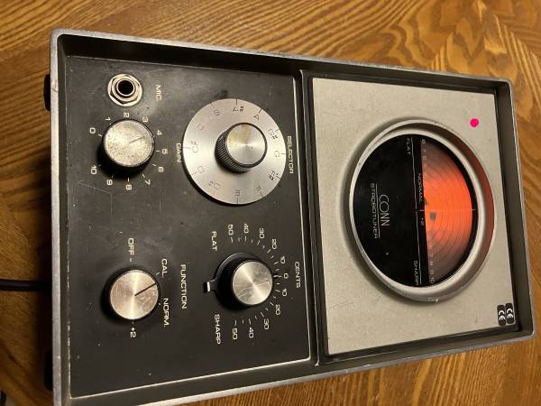 Conn StroboTuner ST-11 1