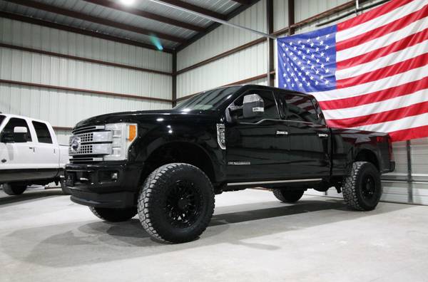 1-OWNER 2017 FORD F-250 PLATINUM ULTIMATE 4X4 DIESEL NAV ROOF NEW 37'S 1