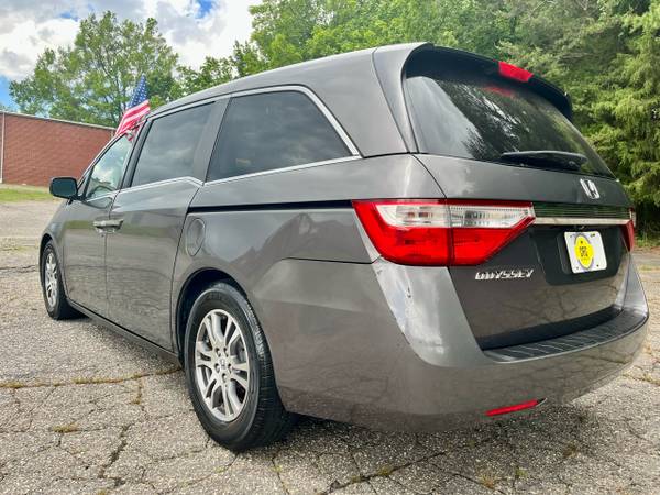 2013 Honda Odyssey EX-L - $8,900 (420 E Plaza Dr. Mooresville, NC 28115)63613598153987123