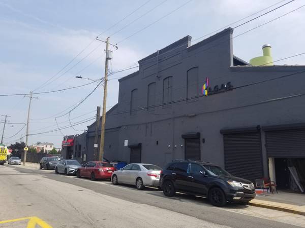$3.300 / 2500 pies² - Espacio comercial con entrada privada (Richmond Hill)63171833281923123